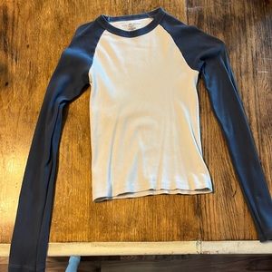 Brandy Melville long sleeve T